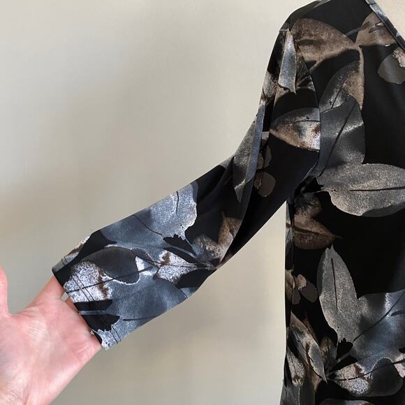 Clara Sun Woo Scoop Neck Tunic Black Grey Leaf Blouse Split Hem 3/4 Sleeve Small - Picture 3 of 7